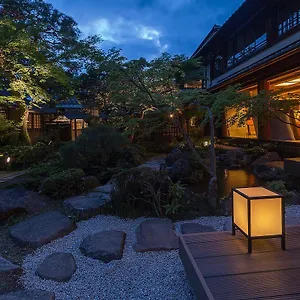 南禅寺参道　菊水 旅館